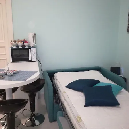 Apartman Cairoli 79 Bari