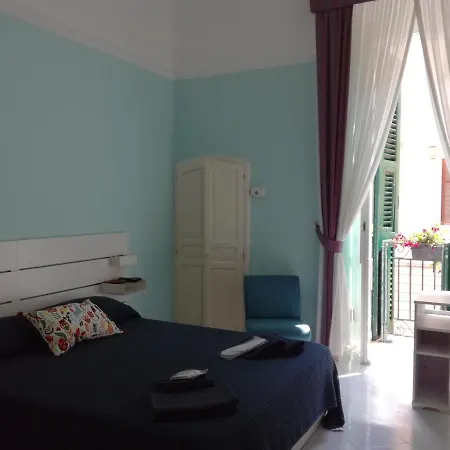 Cairoli 79 Apartman Bari
