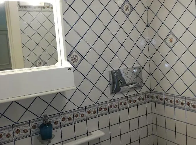 דירה Cairoli 79 *